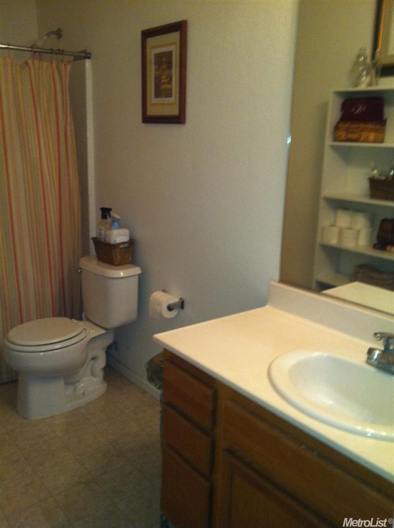 1218 Yellowhammer Dr, Patterson, CA 95363 photo 6