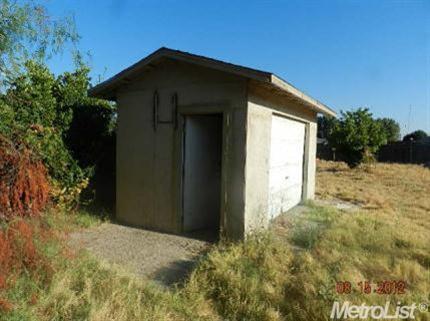 4213 Esmail Ave, Keyes, CA 95328 photo 9