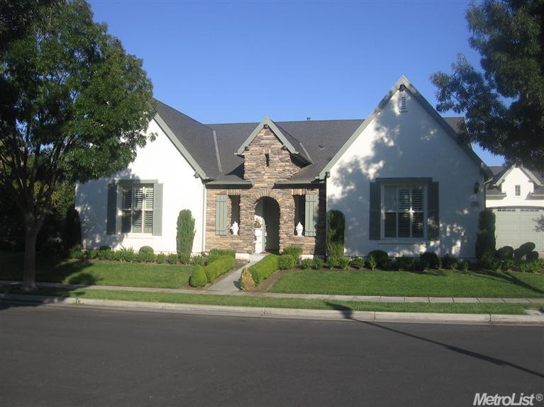 1264 Belmont Ct, Tracy, CA 95377 photo 2