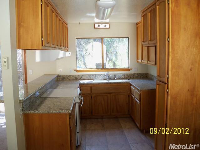 21716 El Puma Cir, Sonora, CA 95370 photo 2
