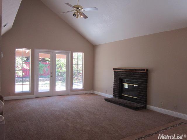 3016 Robnell Way, Ceres, CA 95307 photo 4