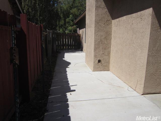 3016 Robnell Way, Ceres, CA 95307 photo 21