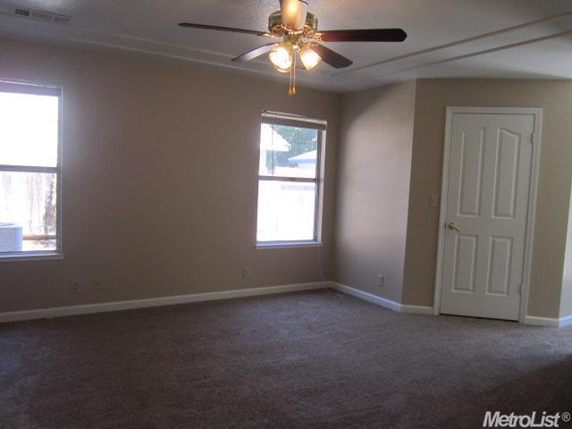 3016 Robnell Way, Ceres, CA 95307 photo 11