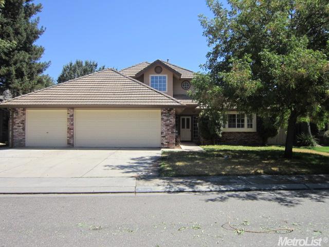 3016 Robnell Way, Ceres, CA 95307 photo 1