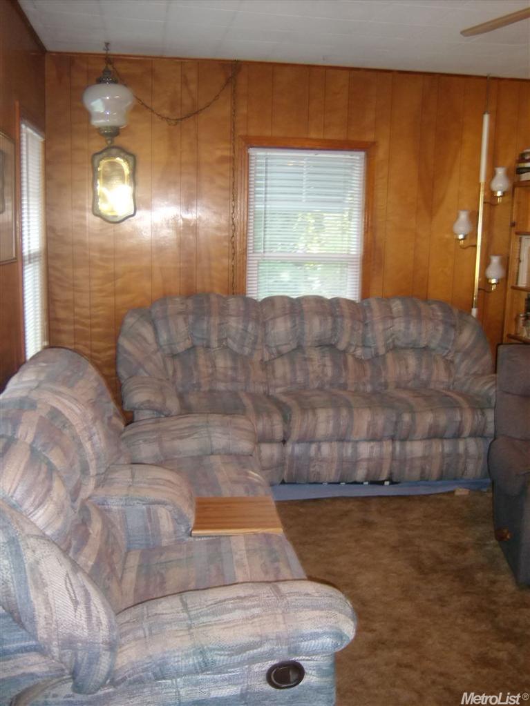 270 Montana Ave, Turlock, CA 95380 photo 9