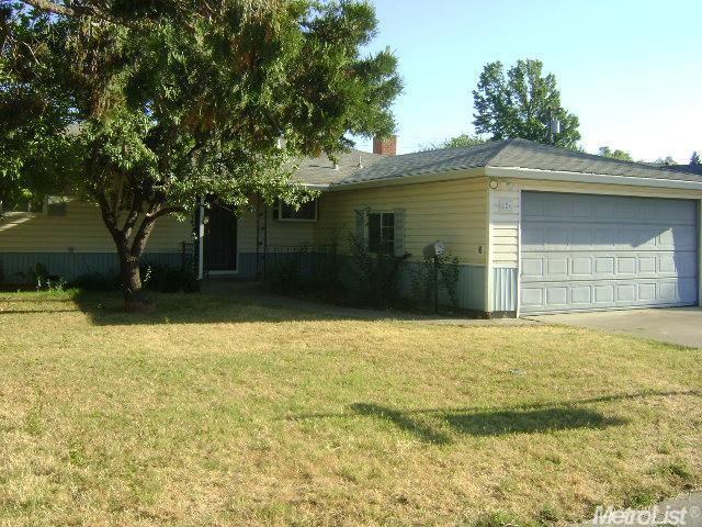 826 Meladee Ln, Galt, CA 95632 photo 1