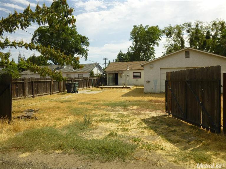 2325 Ada St, Modesto, CA 95354 photo 12