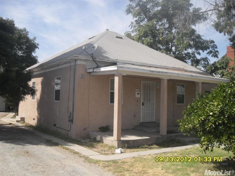3029 5th St, Ceres, CA 95307 photo 1