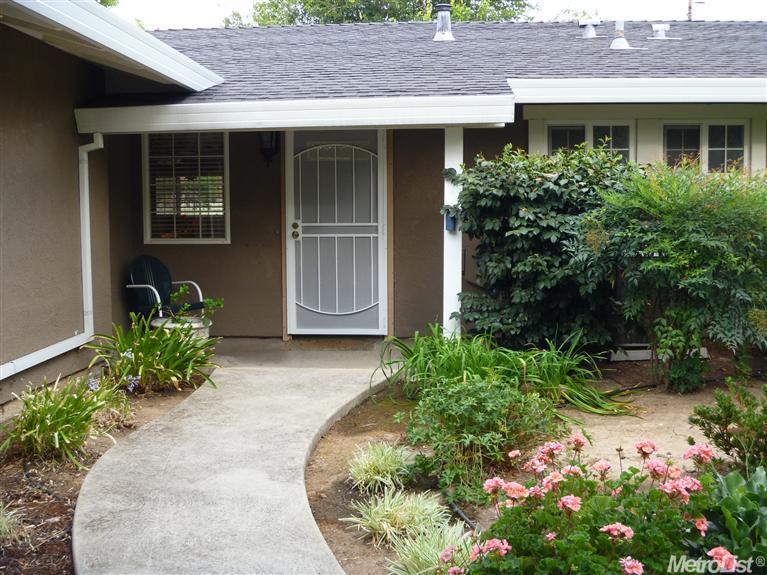 5028 Oleander Dr, Carmichael, CA 95608 photo 1
