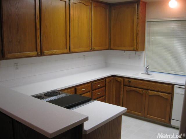 870 Murphy Dr, Turlock, CA 95380 photo 7