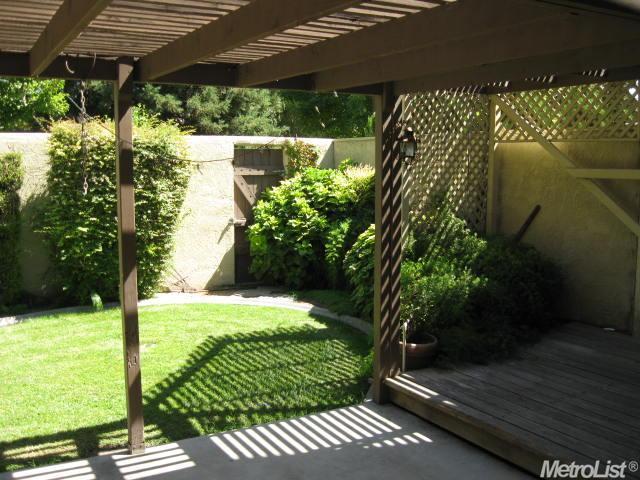 870 Murphy Dr, Turlock, CA 95380 photo 8