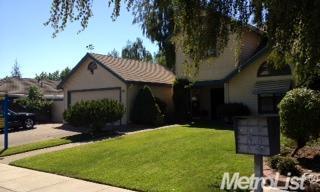 997 Georgeann Pl, Ripon, CA 95366 photo 1