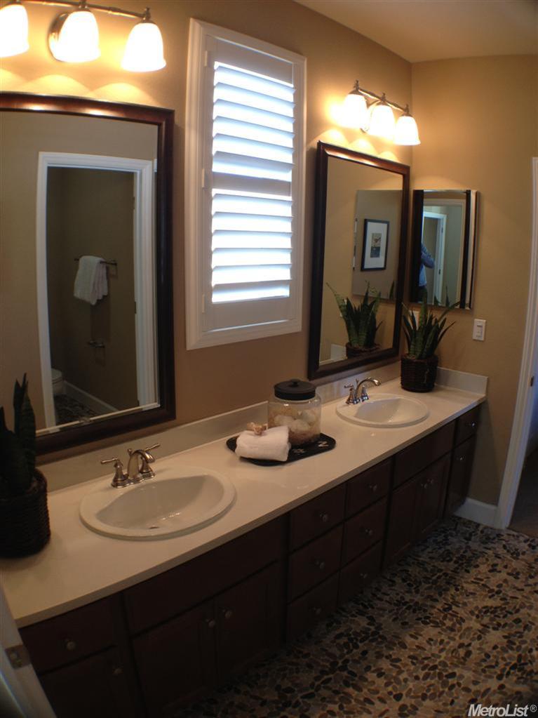 1344 Bugby Ln, Folsom, CA 95630 photo 10