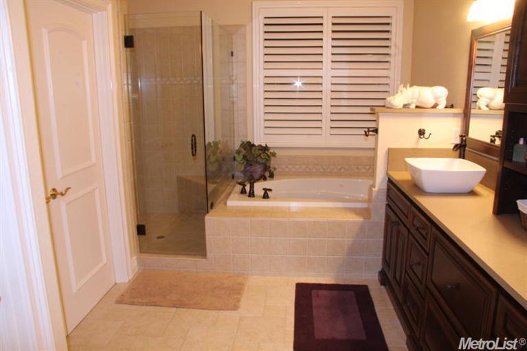 1515 Arena Dr, Davis, CA 95618 photo 15