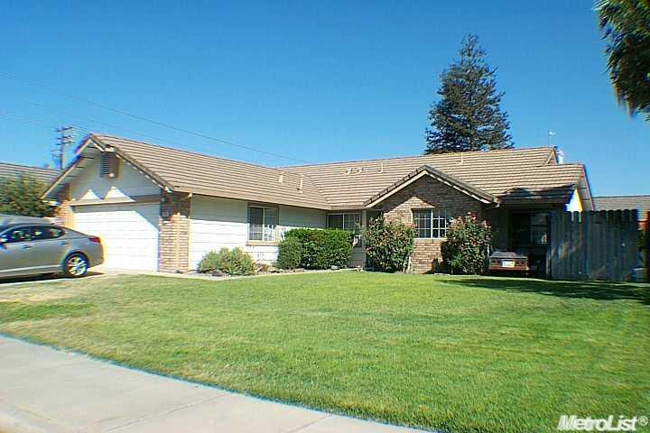 1305 Hackett Rd, Ceres, CA 95307 photo 1