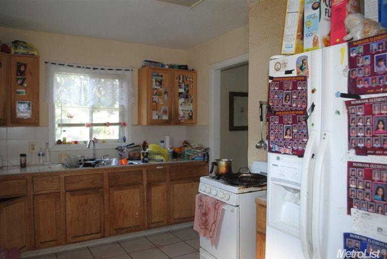 307 Ash St, Modesto, CA 95351 photo 6