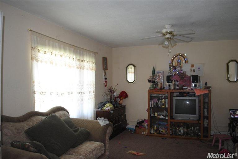 307 Ash St, Modesto, CA 95351 photo 4