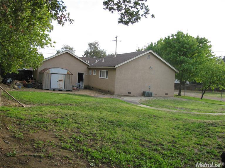 6101 Merry Ln, Carmichael, CA 95608 photo 13