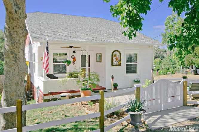 402 Sutter St, Folsom, CA 95630 photo 3
