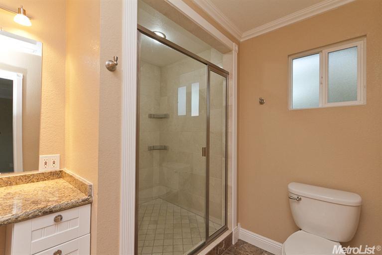 5948 Camray Cir, Carmichael, CA 95608 photo 15