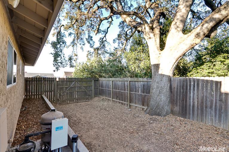 5948 Camray Cir, Carmichael, CA 95608 photo 19
