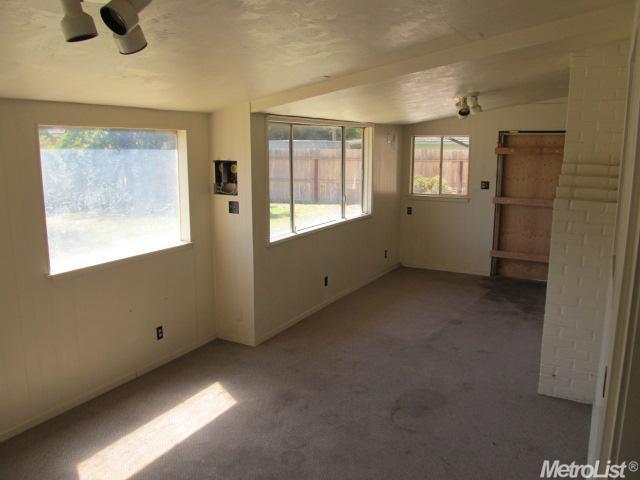 1508 W Rumble Rd, Modesto, CA 95350 photo 7