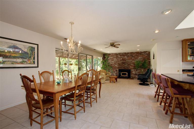 3401 Brookside Way, Carmichael, CA 95608 photo 3