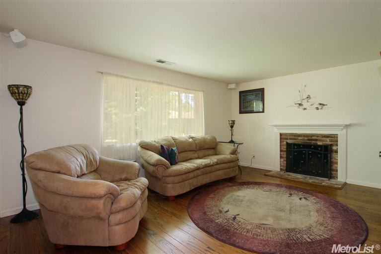 3401 Brookside Way, Carmichael, CA 95608 photo 7