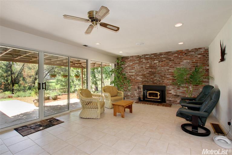 3401 Brookside Way, Carmichael, CA 95608 photo 4