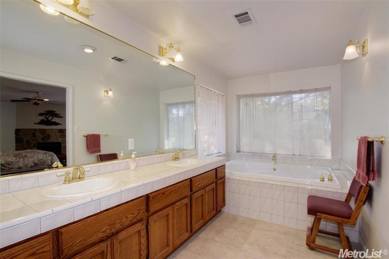 3401 Brookside Way, Carmichael, CA 95608 photo 11