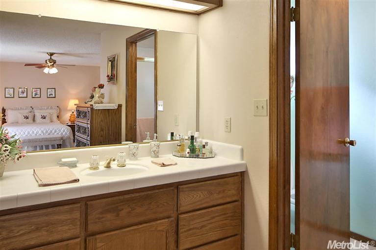 3610 Garfield Ave, Carmichael, CA 95608 photo 17
