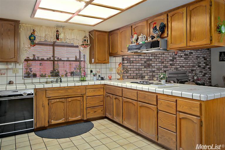 3610 Garfield Ave, Carmichael, CA 95608 photo 14