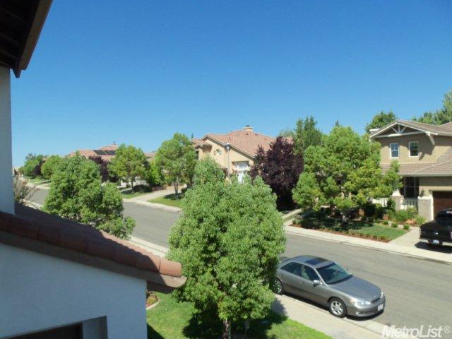210 Marsh Hawk Dr, Folsom, CA 95630 photo 3
