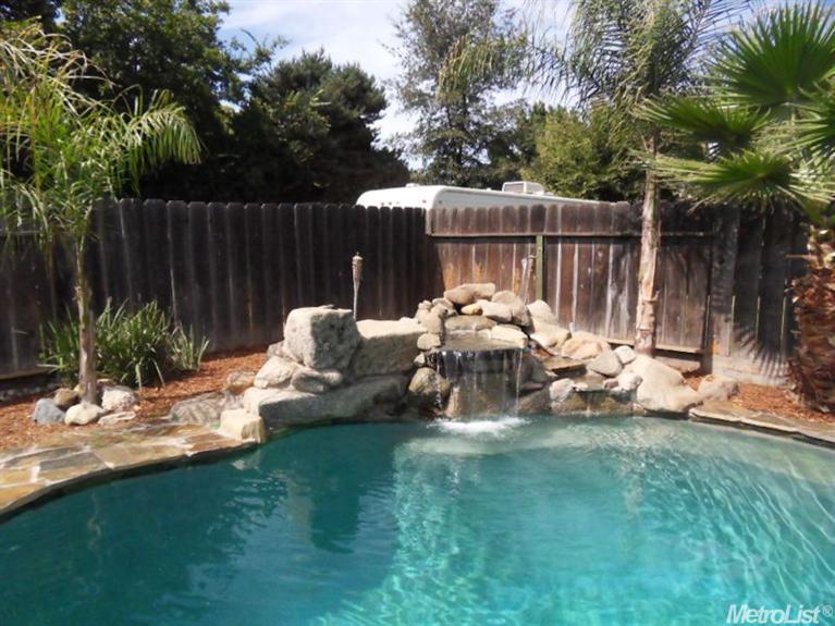 1409 Woodside Dr, Modesto, CA 95355 photo 10