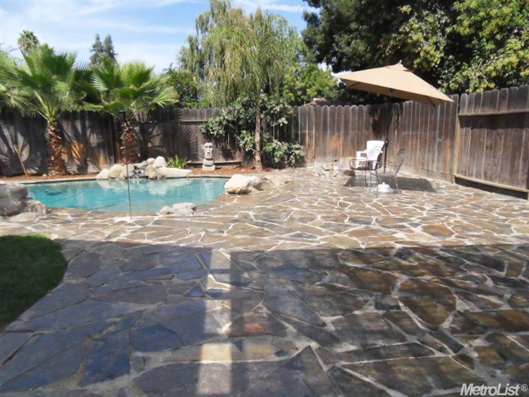 1409 Woodside Dr, Modesto, CA 95355 photo 6
