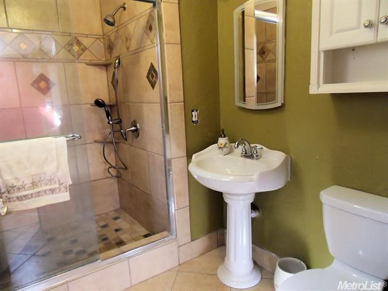 1409 Woodside Dr, Modesto, CA 95355 photo 21