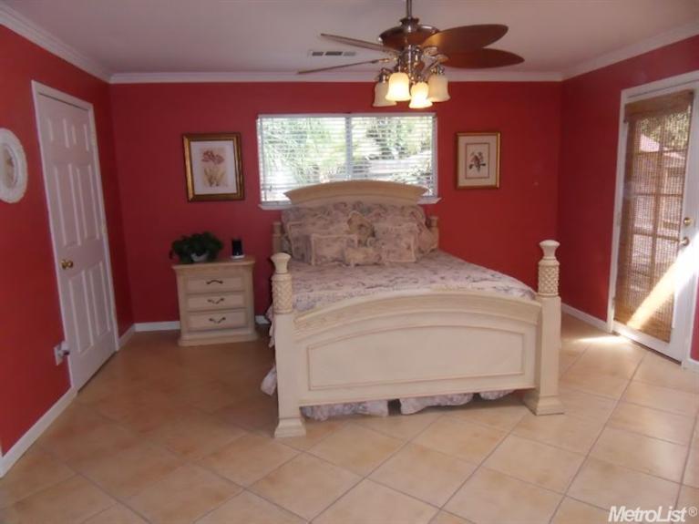 1409 Woodside Dr, Modesto, CA 95355 photo 20