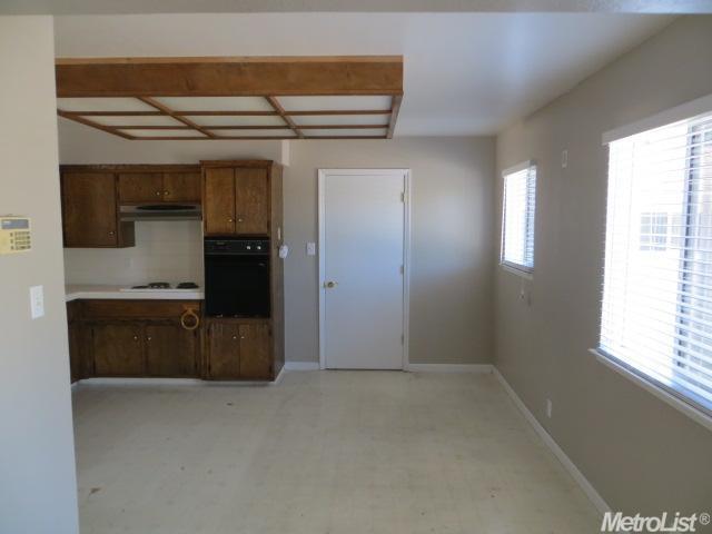 8949 Custer Ave, Orangevale, CA 95662 photo 3