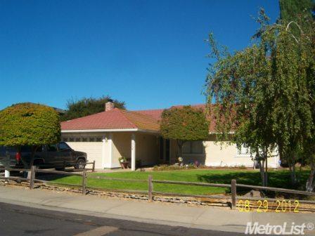 1165 Ward Pl, Manteca, CA 95336 photo 1