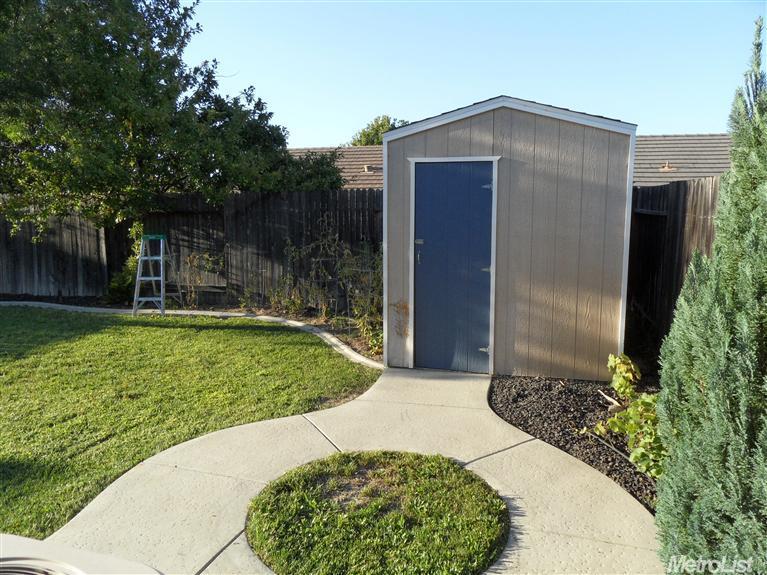 5841 Stroud Ct, Antelope, CA 95843 photo 24
