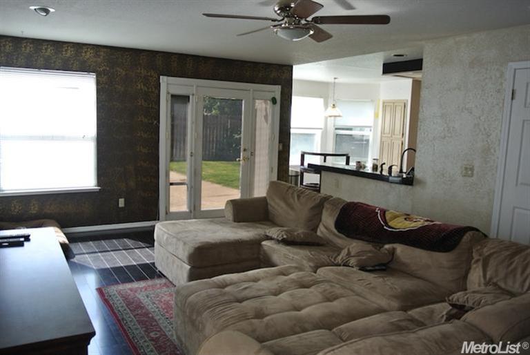 4400 Snaffle Bit Ct, Antelope, CA 95843 photo 12