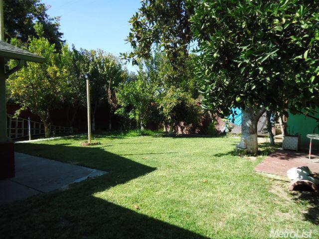 924 Roselawn Ave, Modesto, CA 95351 photo 9