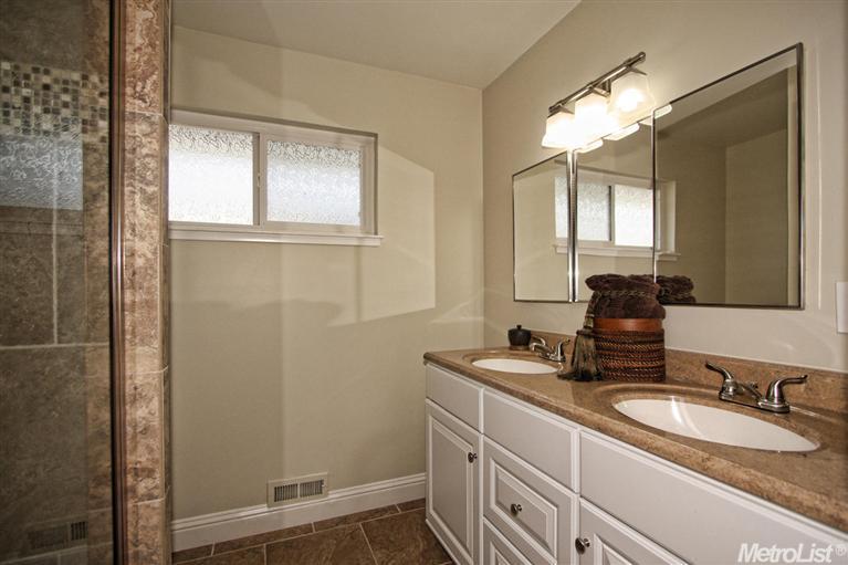 4800 Alexon Way, Carmichael, CA 95608 photo 13