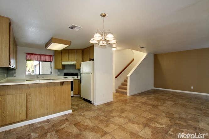 3105 Newport Ter, Davis, CA 95618 photo 6