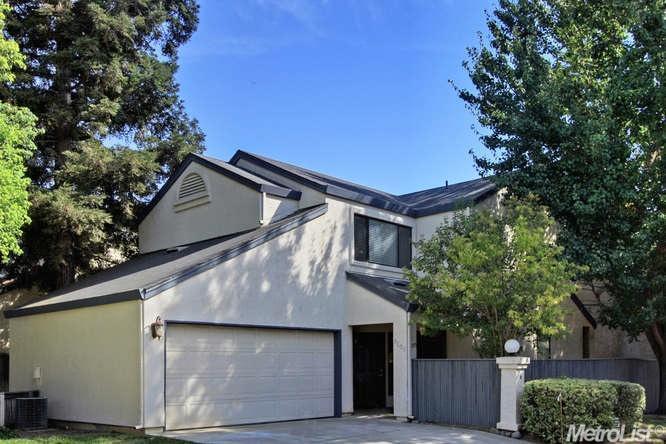 3105 Newport Ter, Davis, CA 95618 photo 2