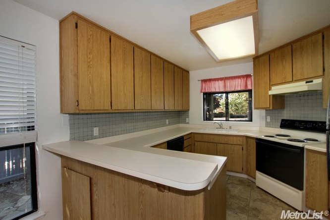 3105 Newport Ter, Davis, CA 95618 photo 7