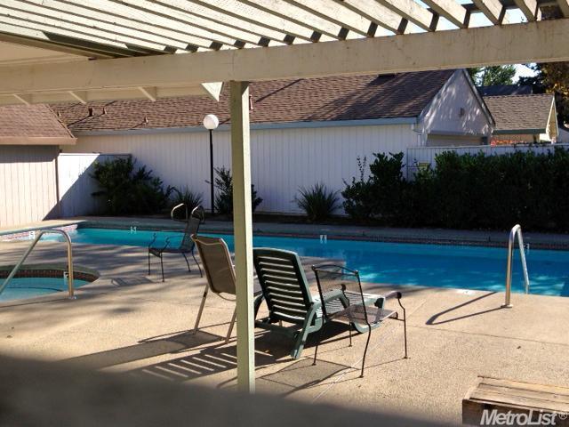 3105 Newport Ter, Davis, CA 95618 photo 10