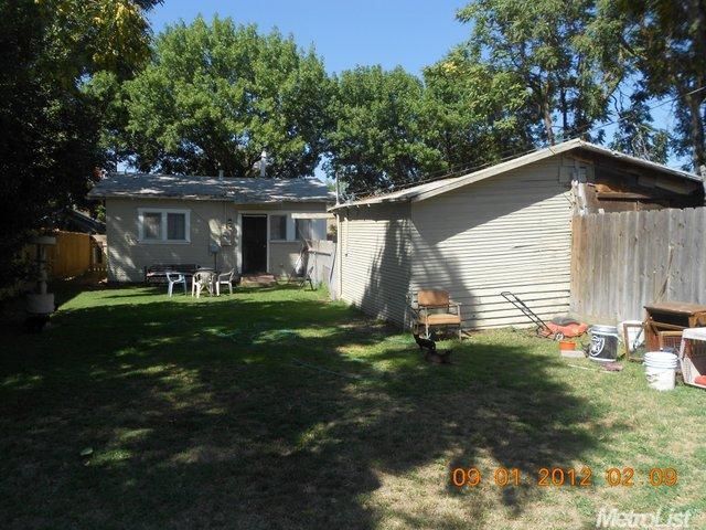 215 Ruberto St, Modesto, CA 95351 photo 8