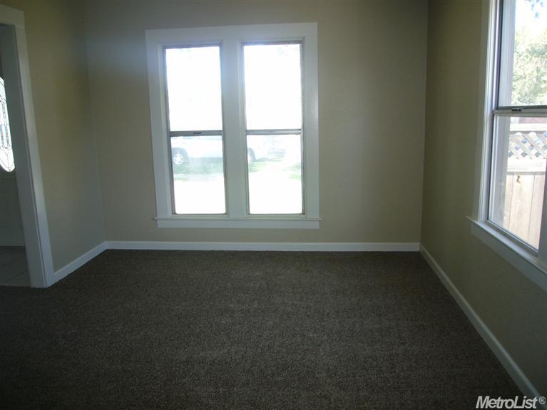 804 N Broadway, Turlock, CA 95380 photo 4