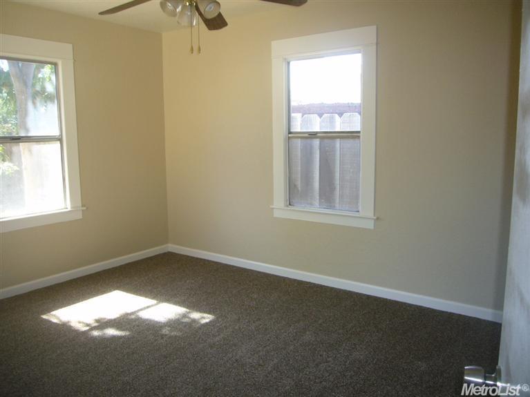 804 N Broadway, Turlock, CA 95380 photo 6